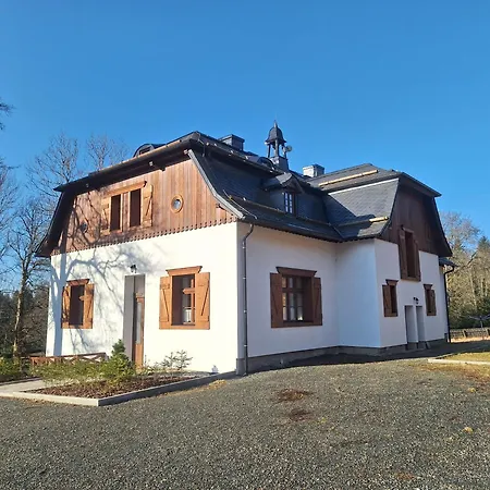 Apartman Ostruvek * Ostruvek