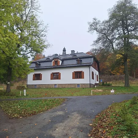 Apartman Ostruvek * Ostruvek